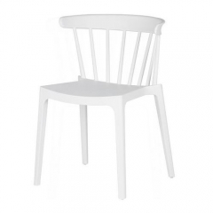 PLASTIC CHAIR